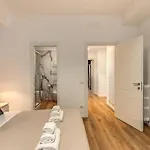 Vatican Private Apartman